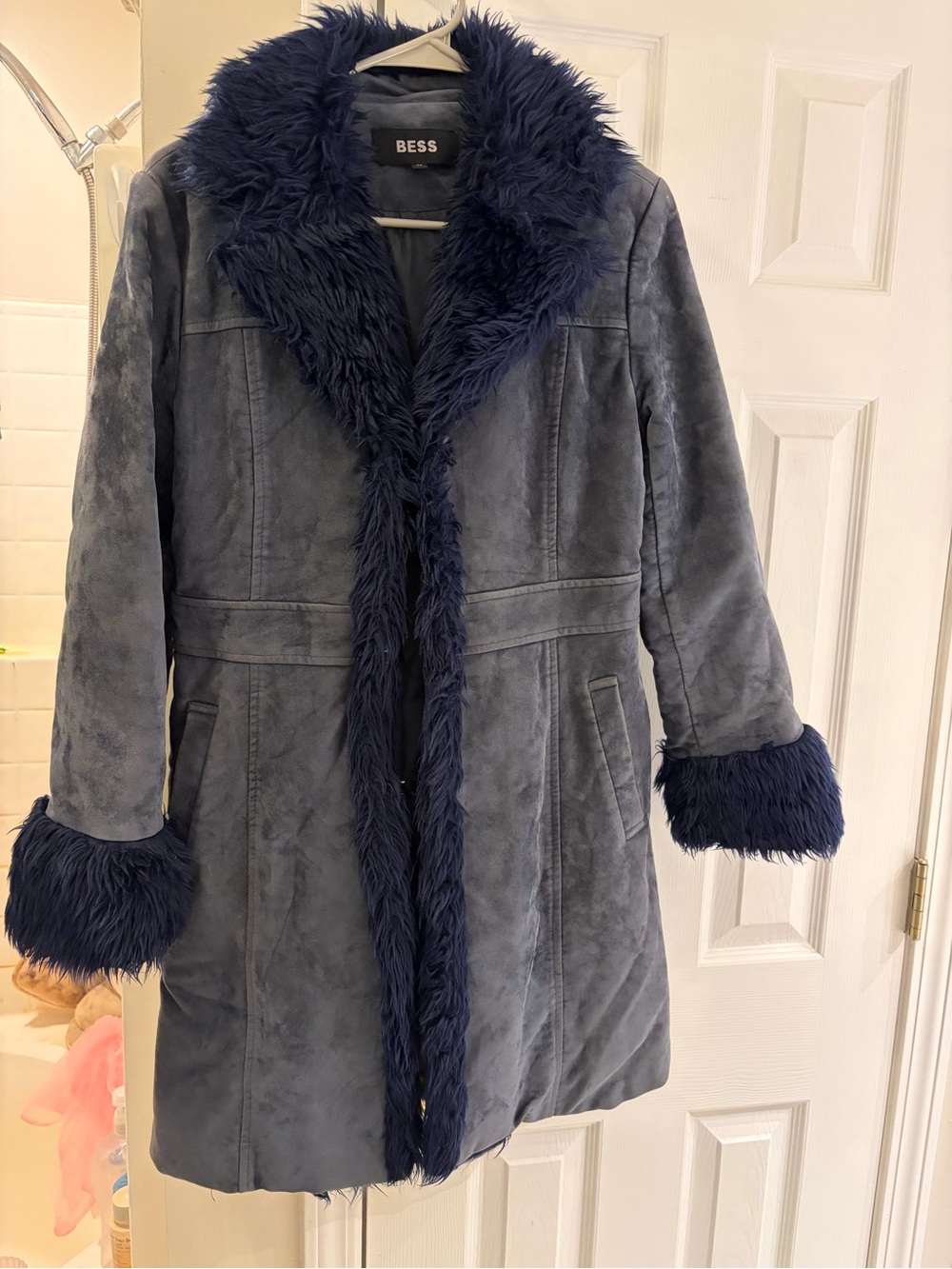 Bess Faux-Suede Penny Lane coat with Faux-Fur Trim and collar blue/navy‎ medium